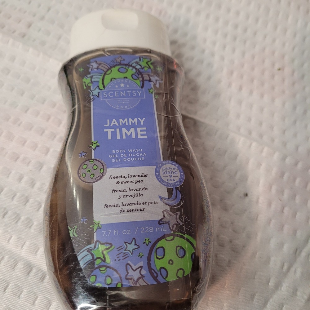Scentsy Jammy Time Body Wash 7.7 fl oz Freesia Lavender Sweet Pea New Sealed